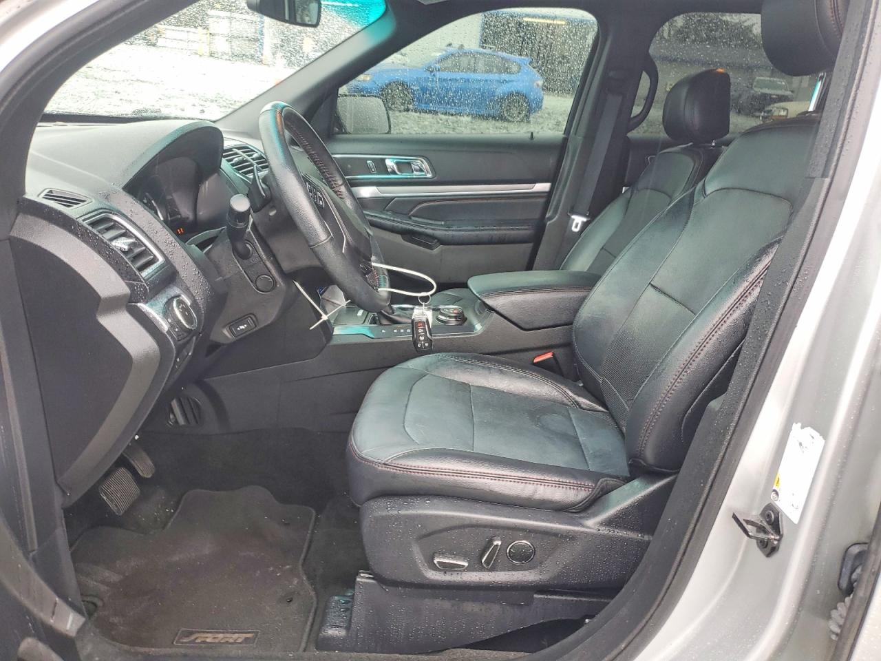 Ford Explorer Sport