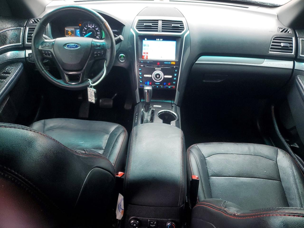 Ford Explorer Sport