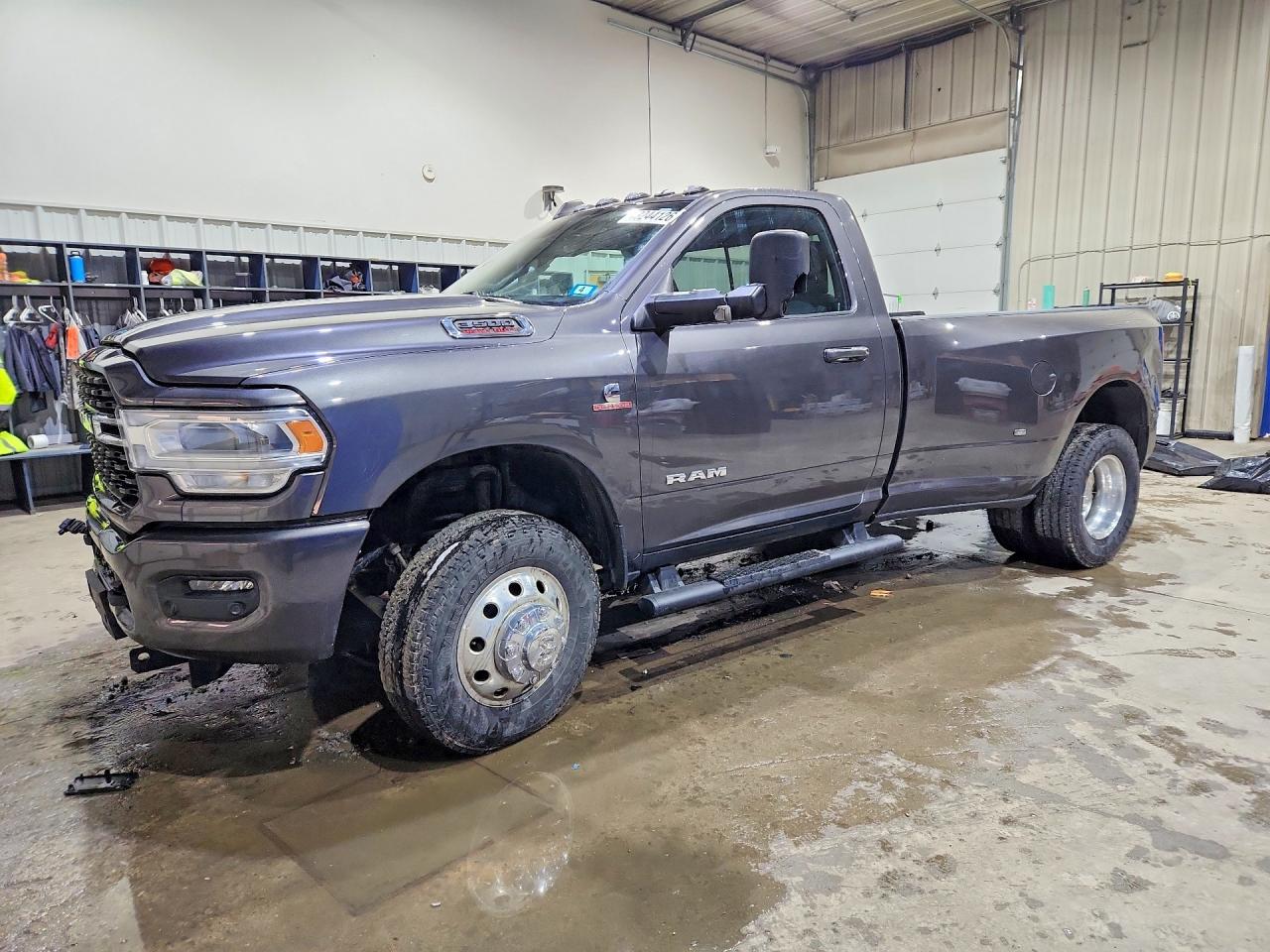 Salvage Ram 3500 Image