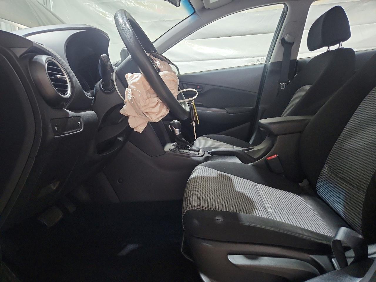 Hyundai KONA Se