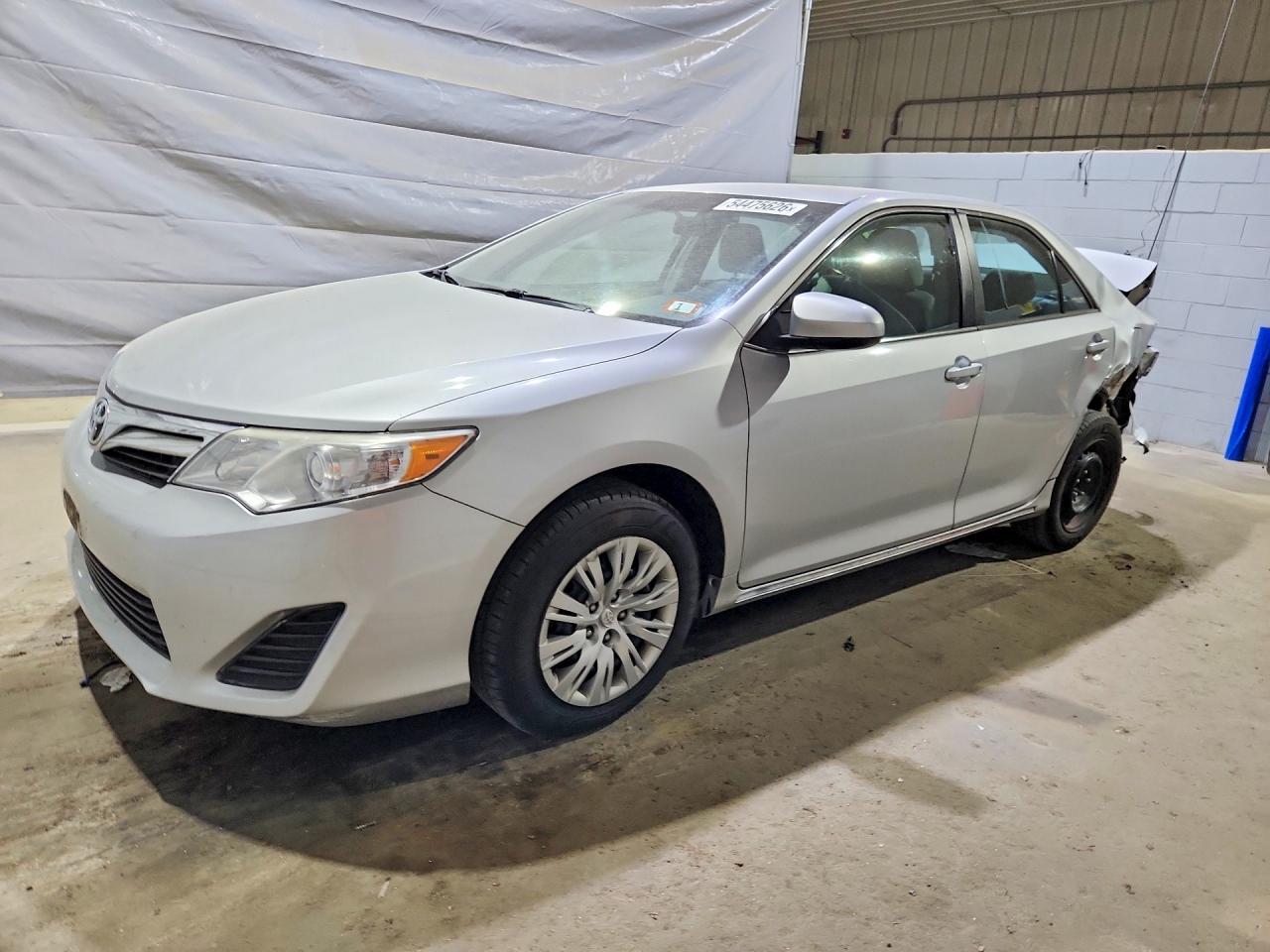 Salvage Toyota Camry Image