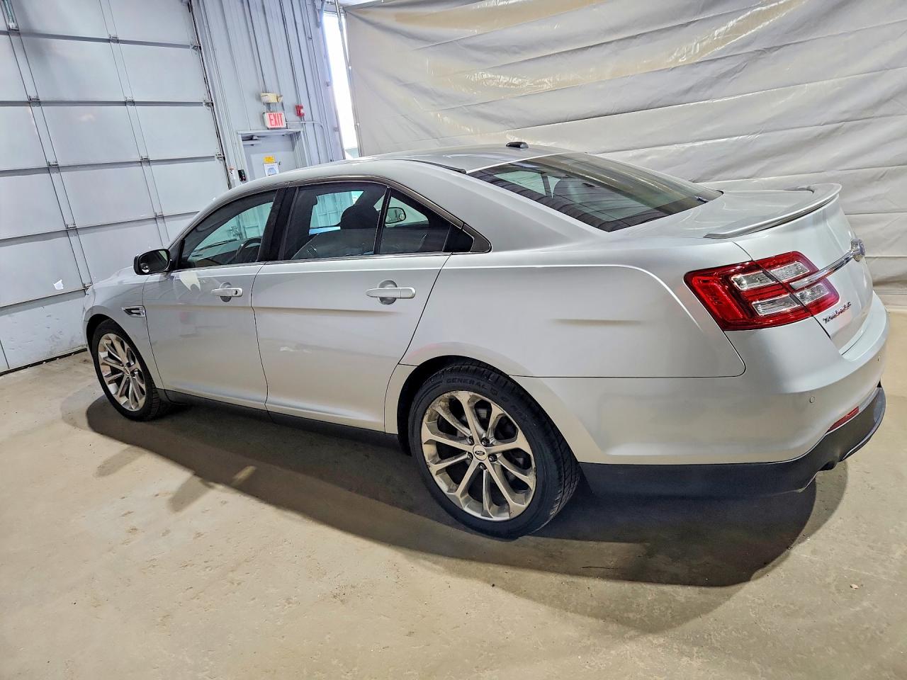 Ford Taurus Limited