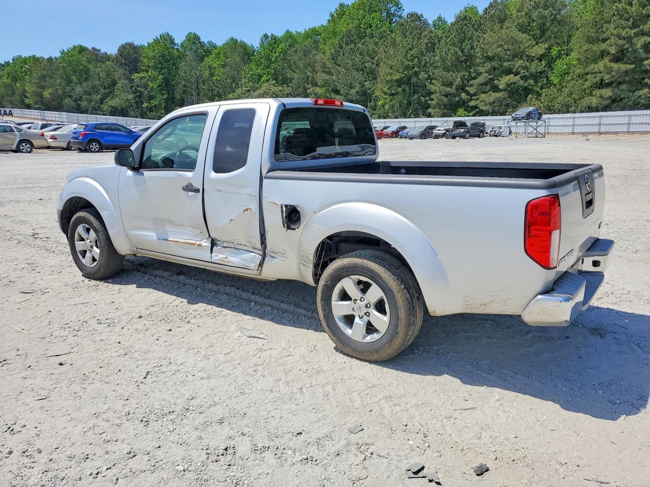 Nissan Frontier Xe