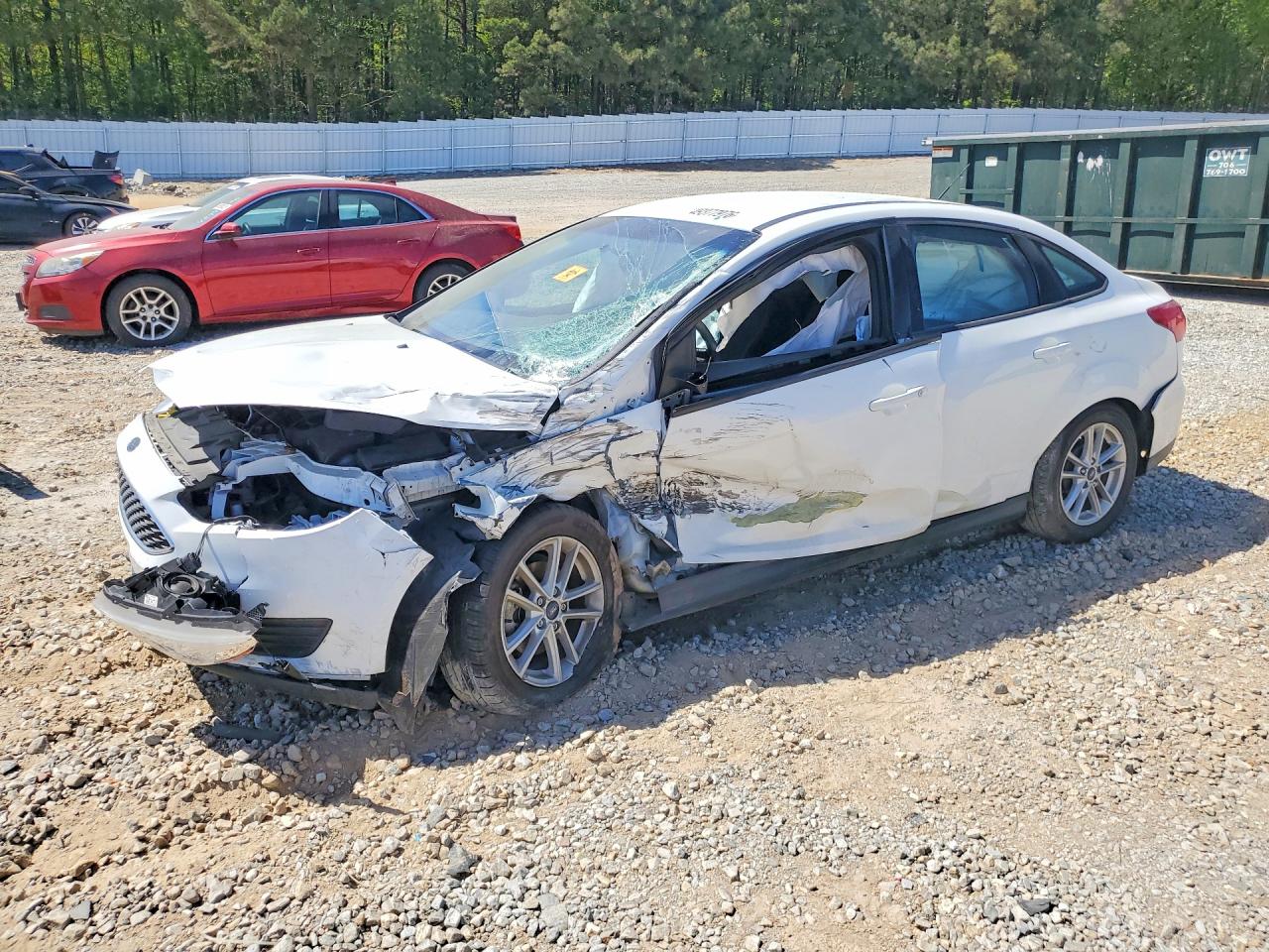 Salvage Ford Focus Image