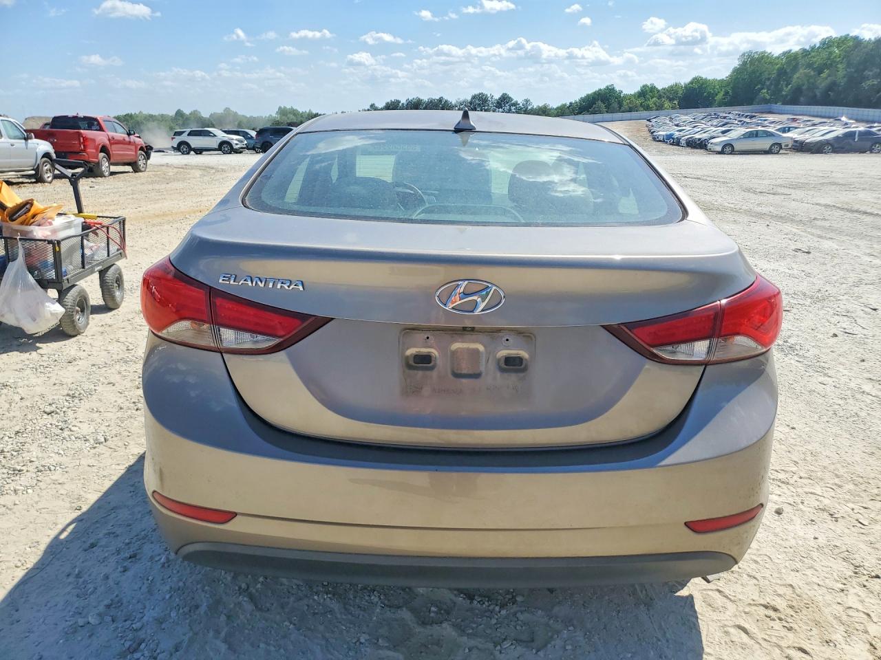 Hyundai ELANTRA Se