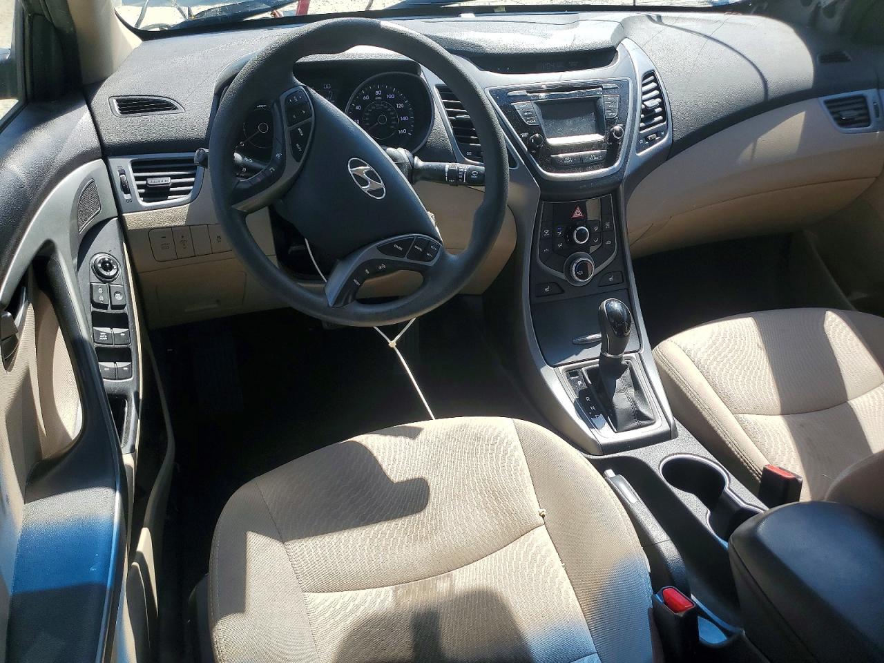Hyundai ELANTRA Se