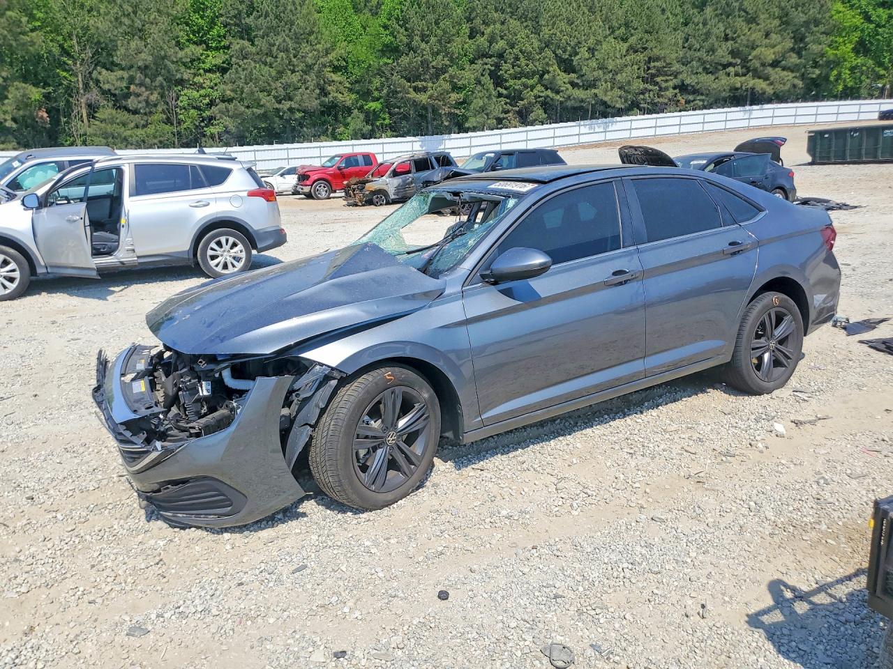 Salvage Volkswagen Jetta Image