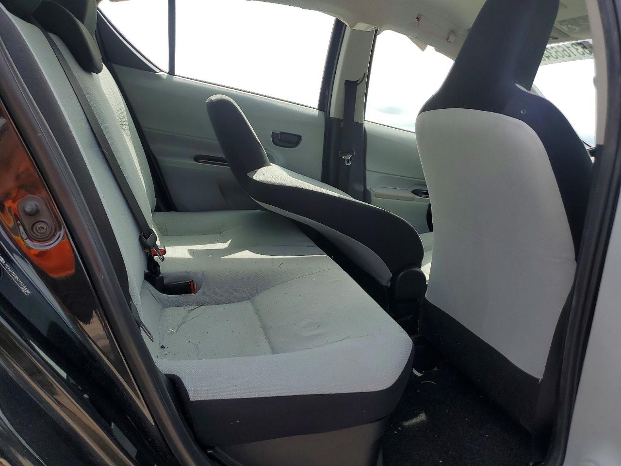Toyota Prius c One