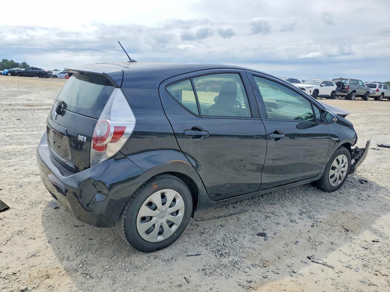 Toyota Prius c One