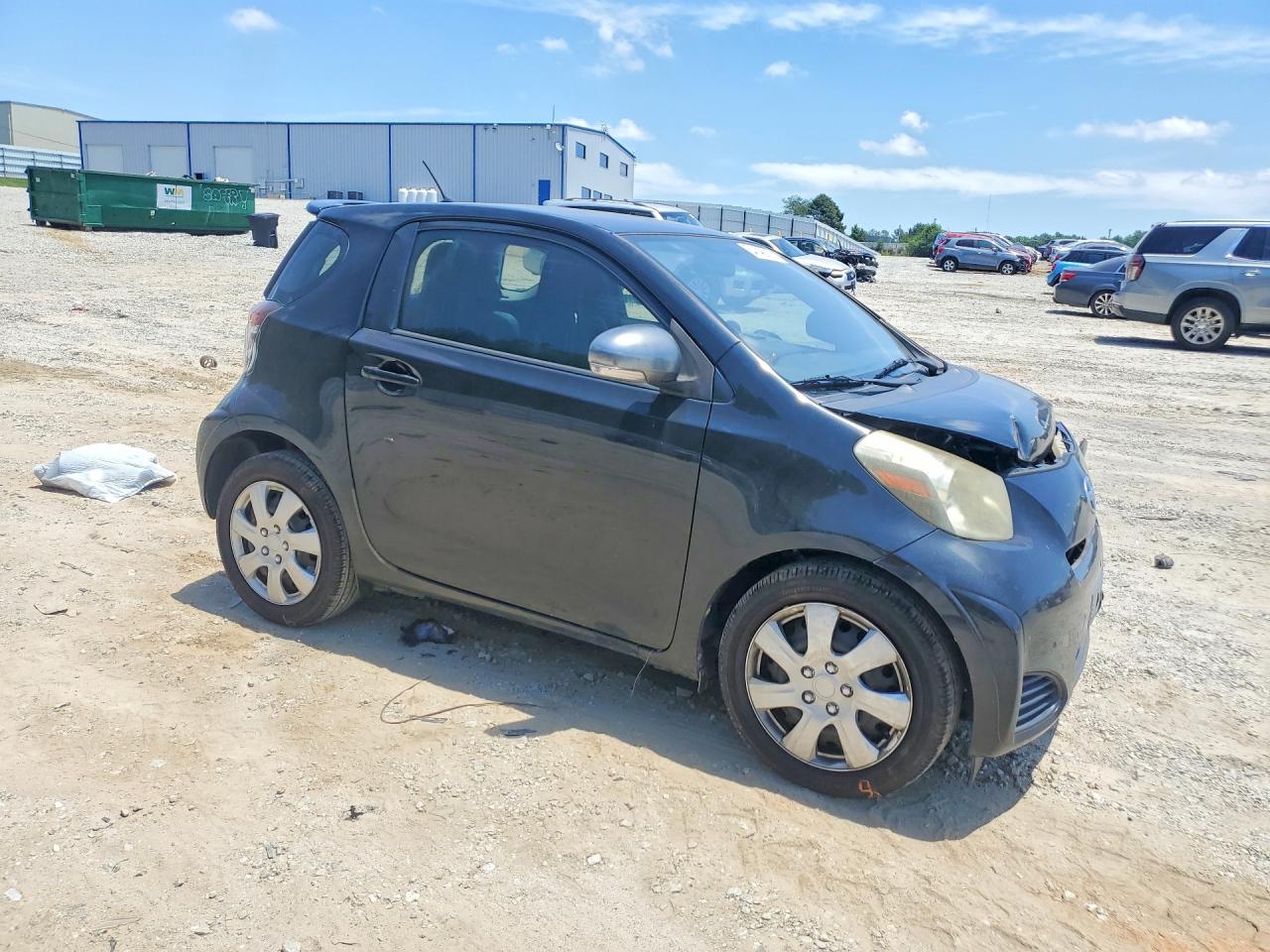 Scion iQ Base
