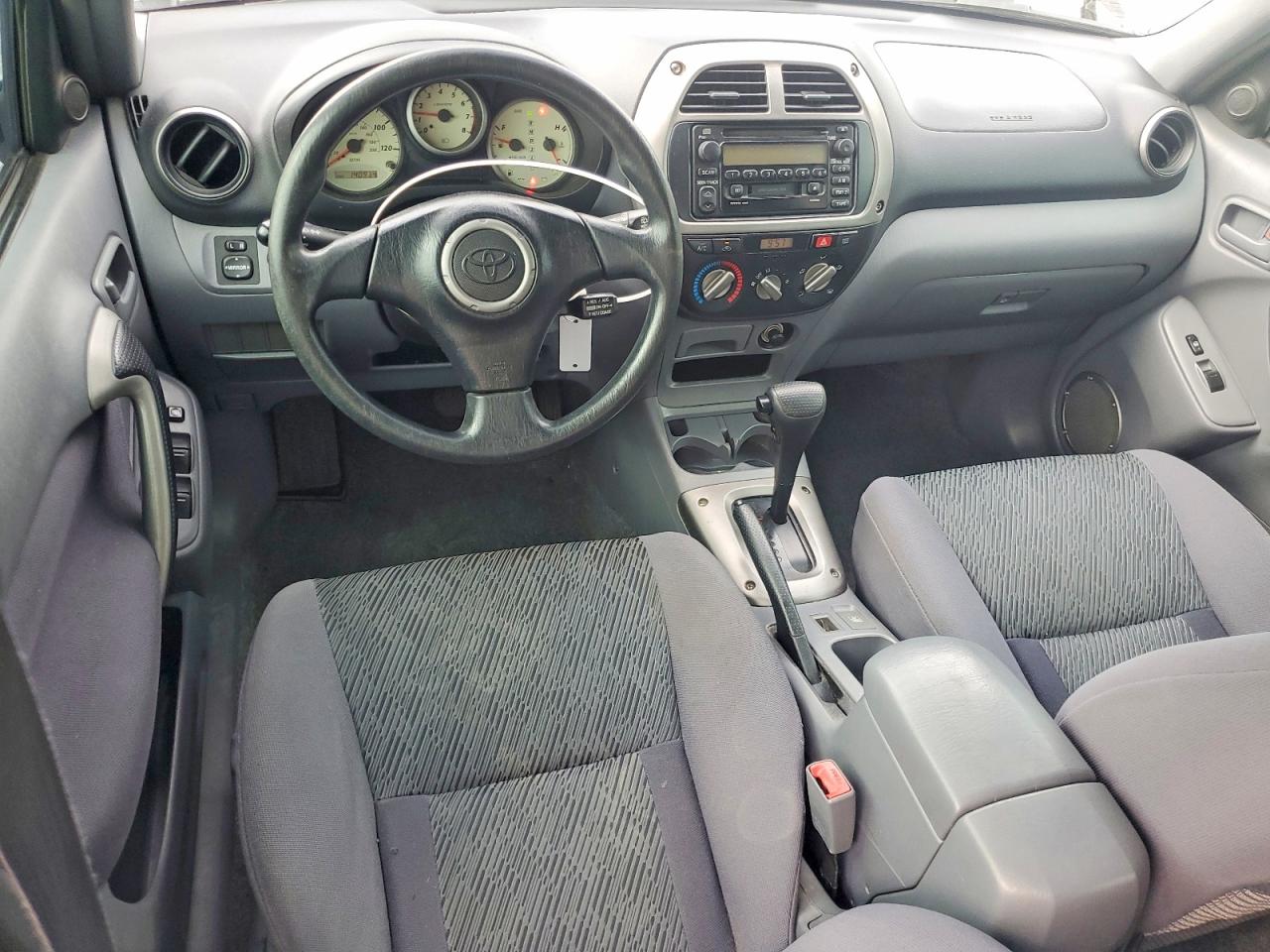 Toyota RAV4 Base