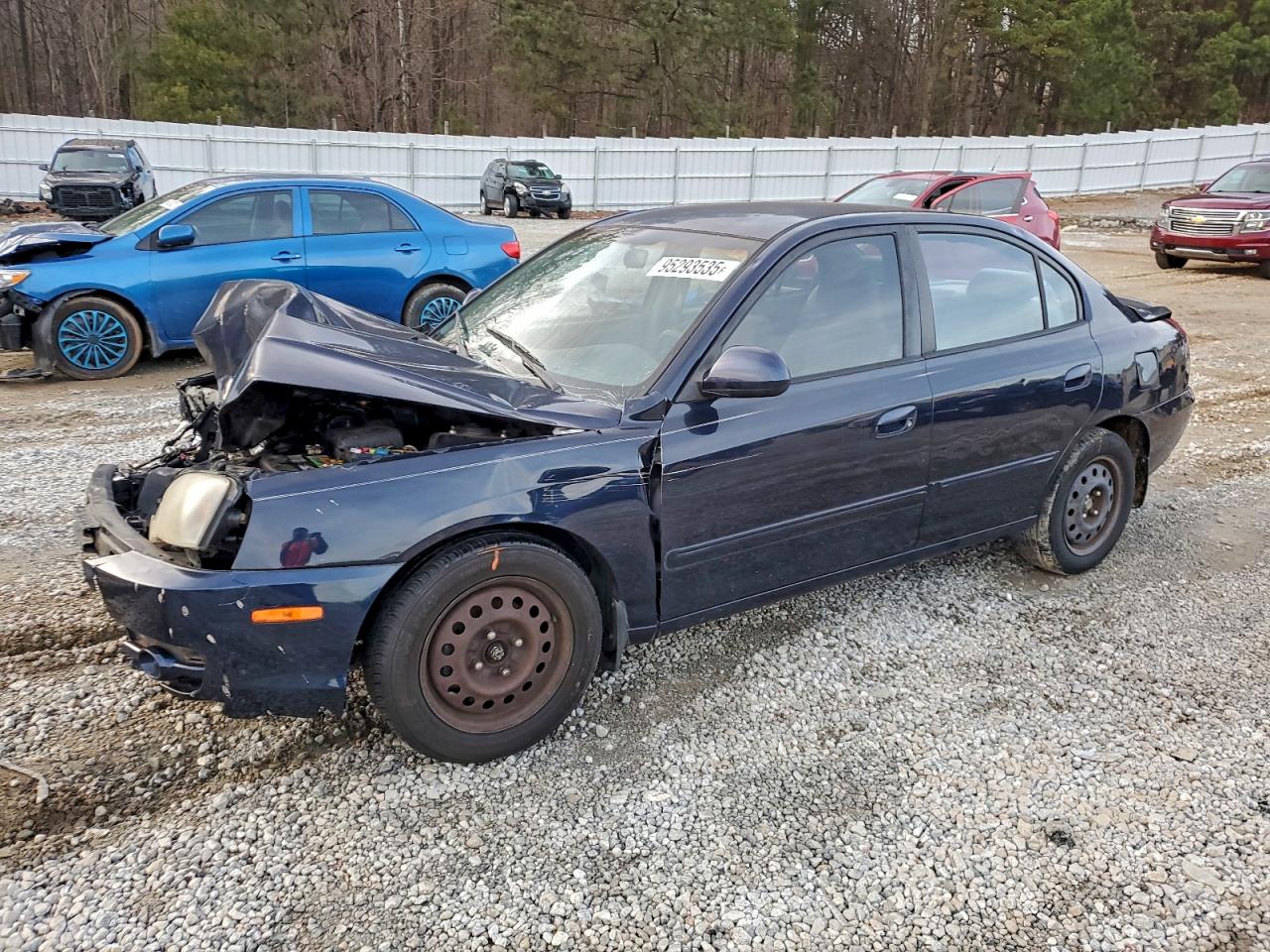 Salvage Hyundai ELANTRA Image