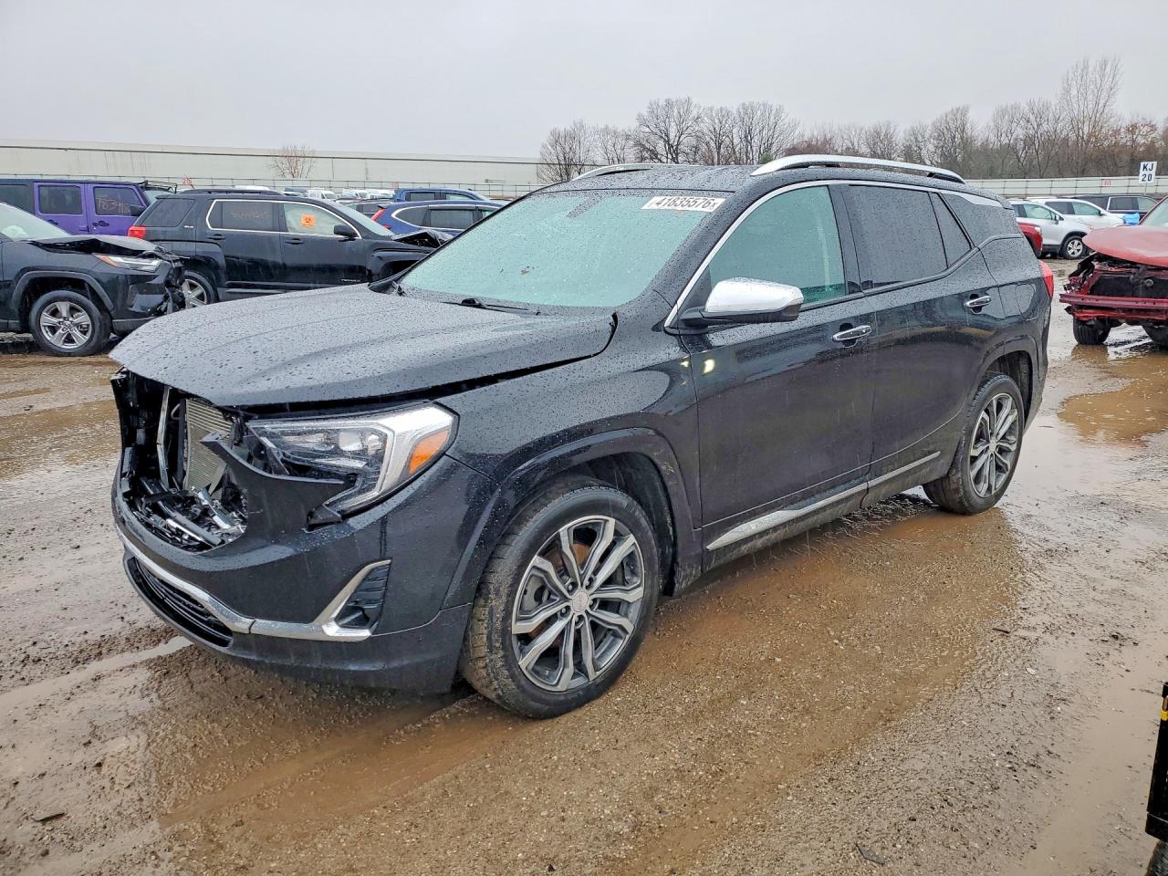 Salvage GMC Terrain Image