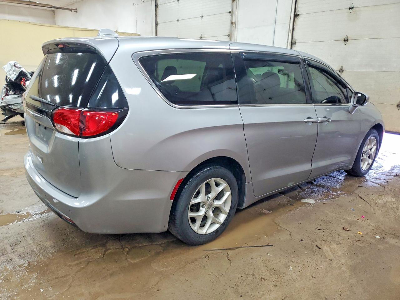Chrysler Pacifica Touring Plus