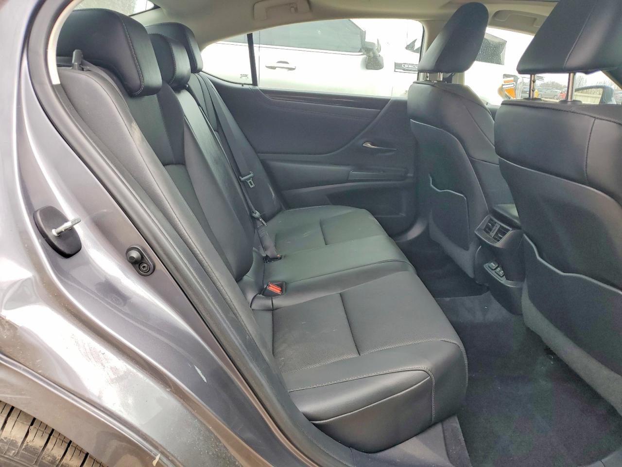 Lexus Es Base