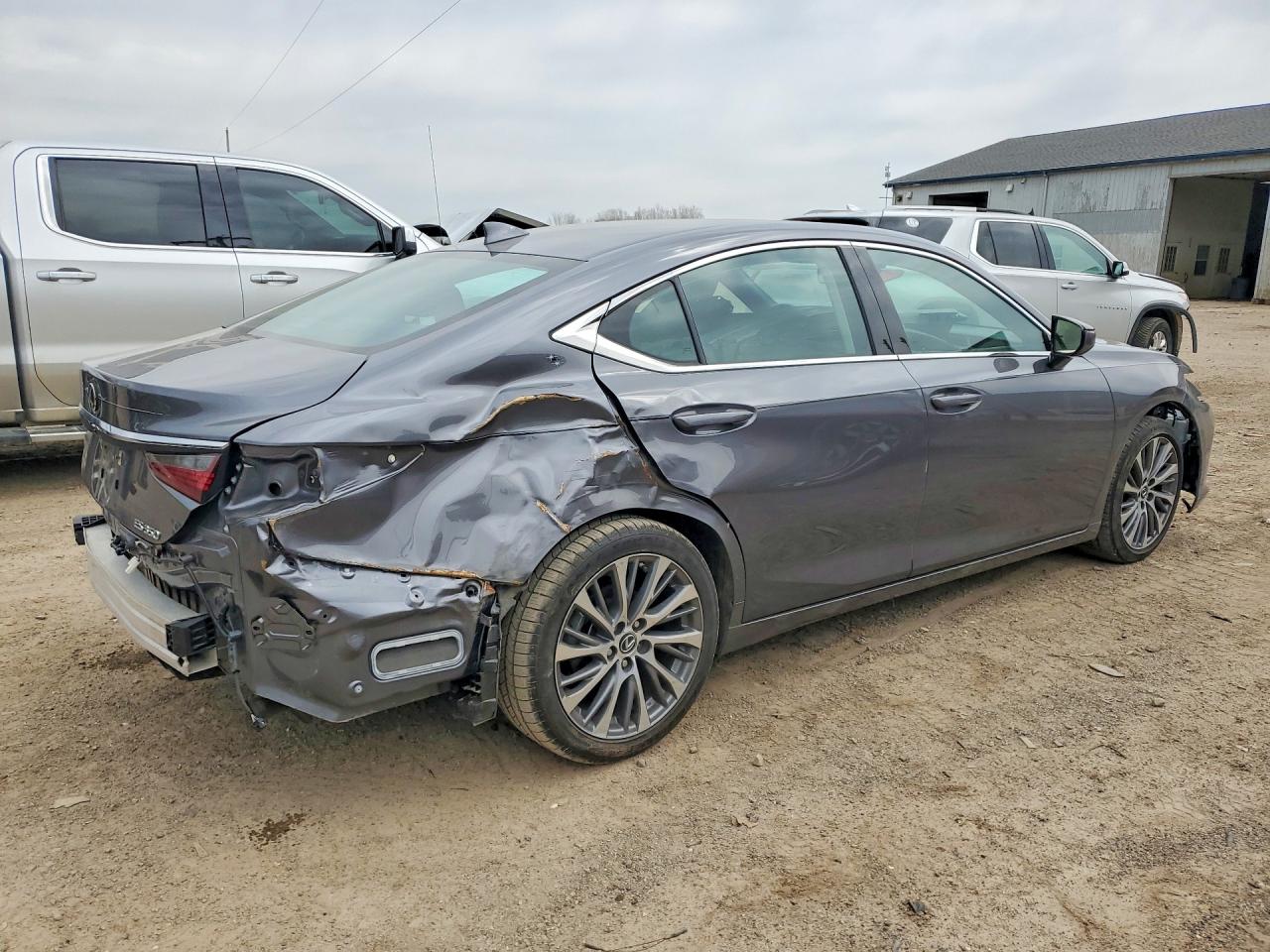 Lexus Es Base
