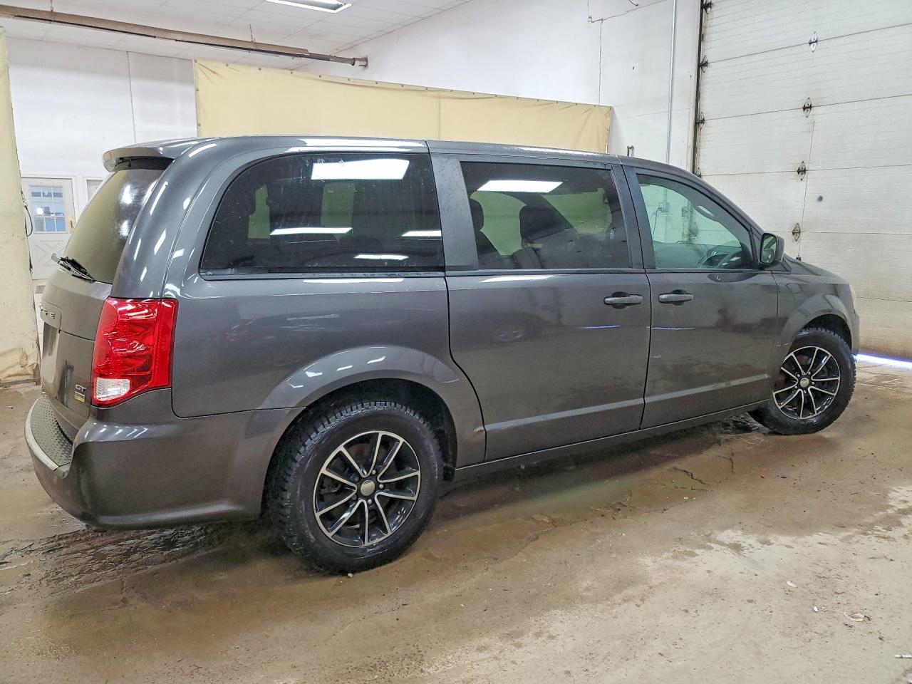 Dodge Caravan Gt