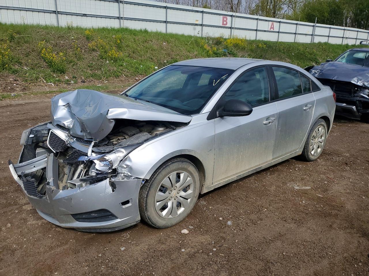 Salvage Chevrolet Cruze Image