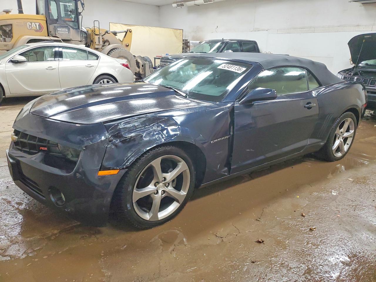 Salvage Chevrolet Camaro Image