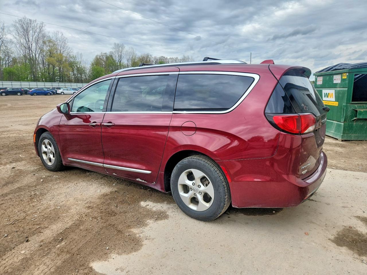 Chrysler Pacifica Touring L Plus
