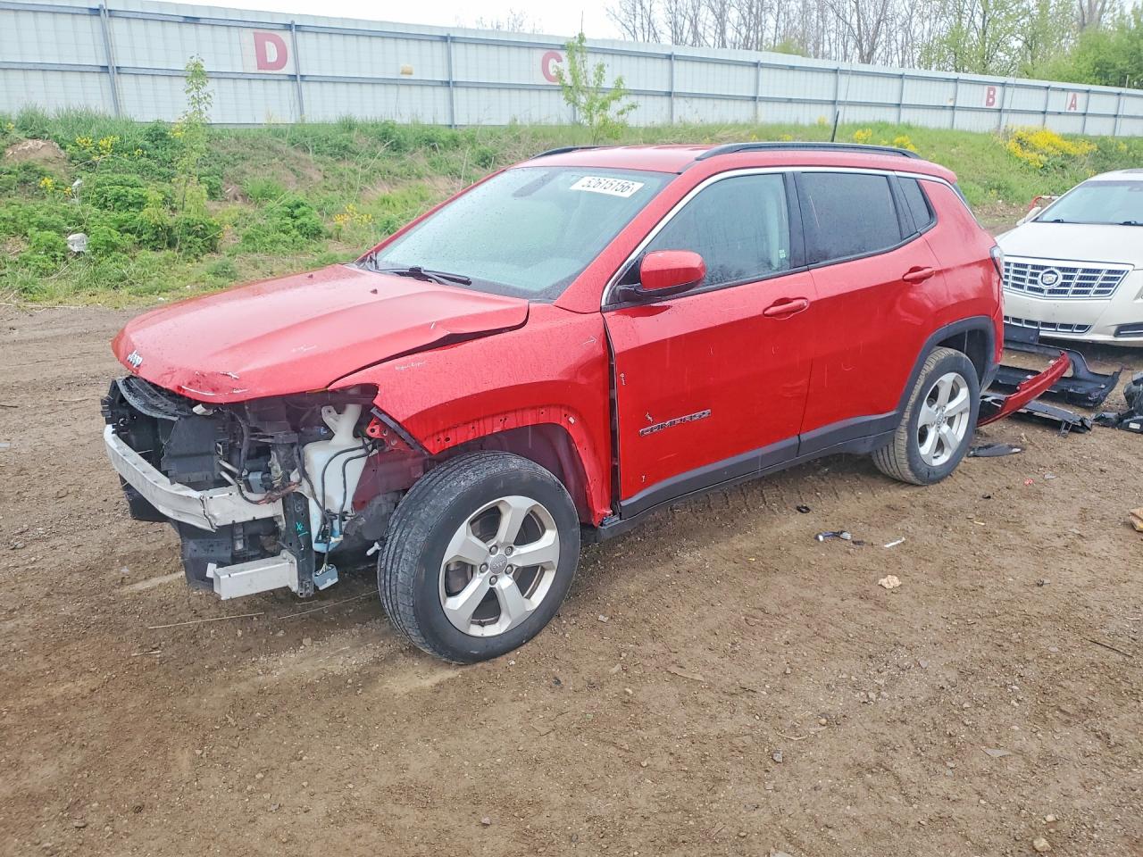 Salvage Jeep Compass Image