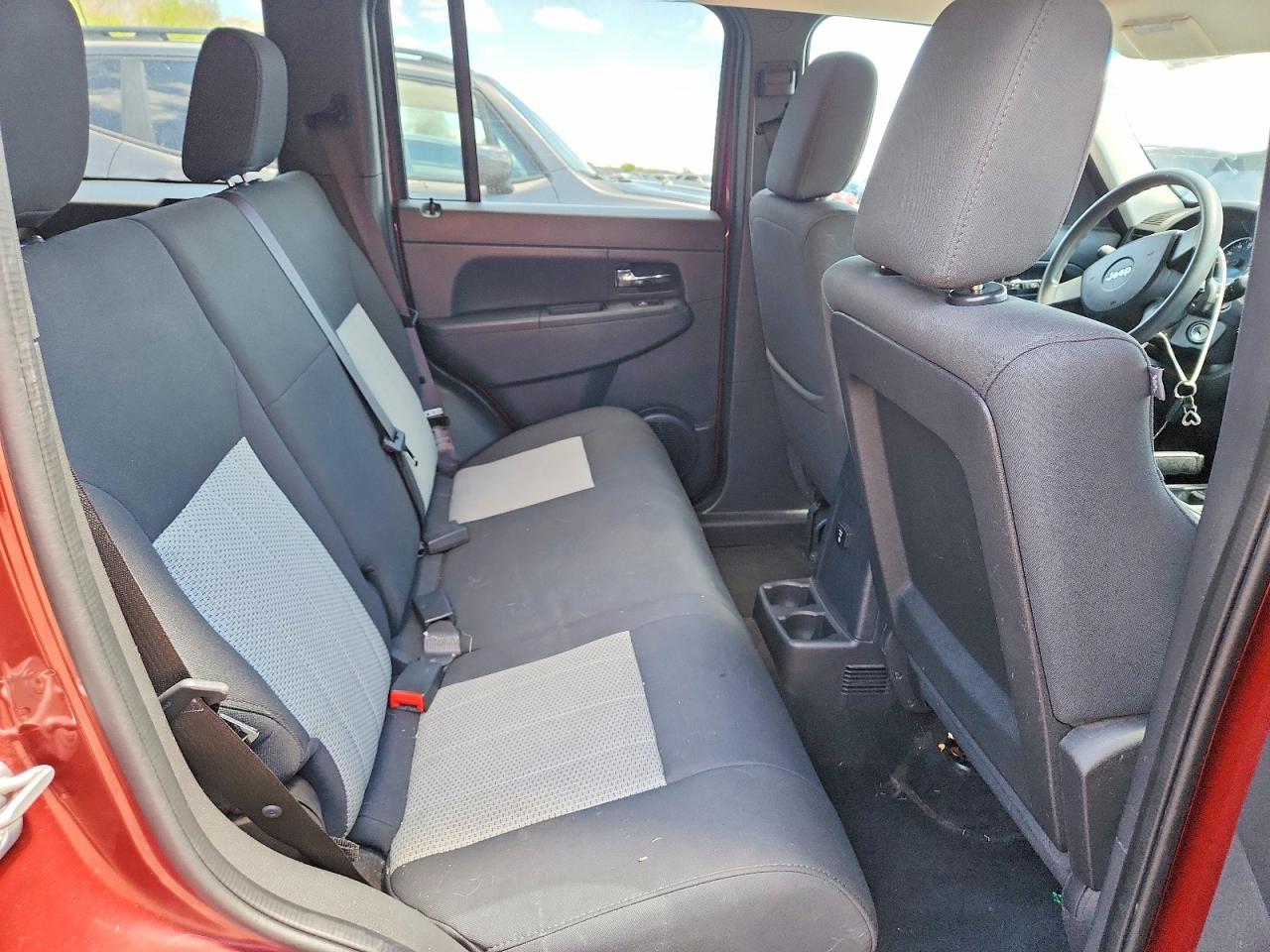 Jeep Liberty Sport