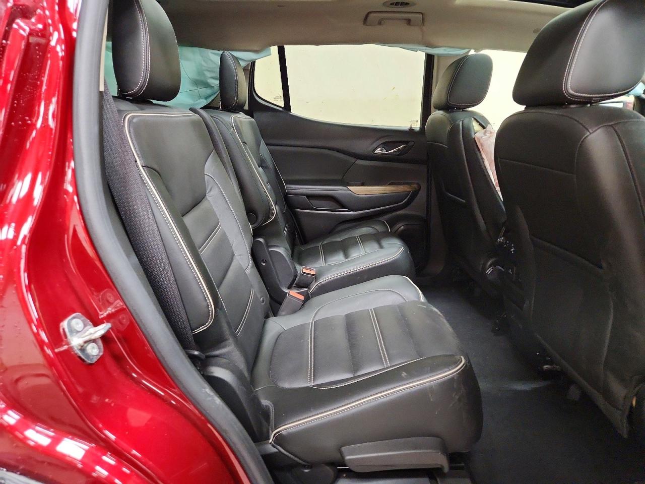 GMC Acadia Denali