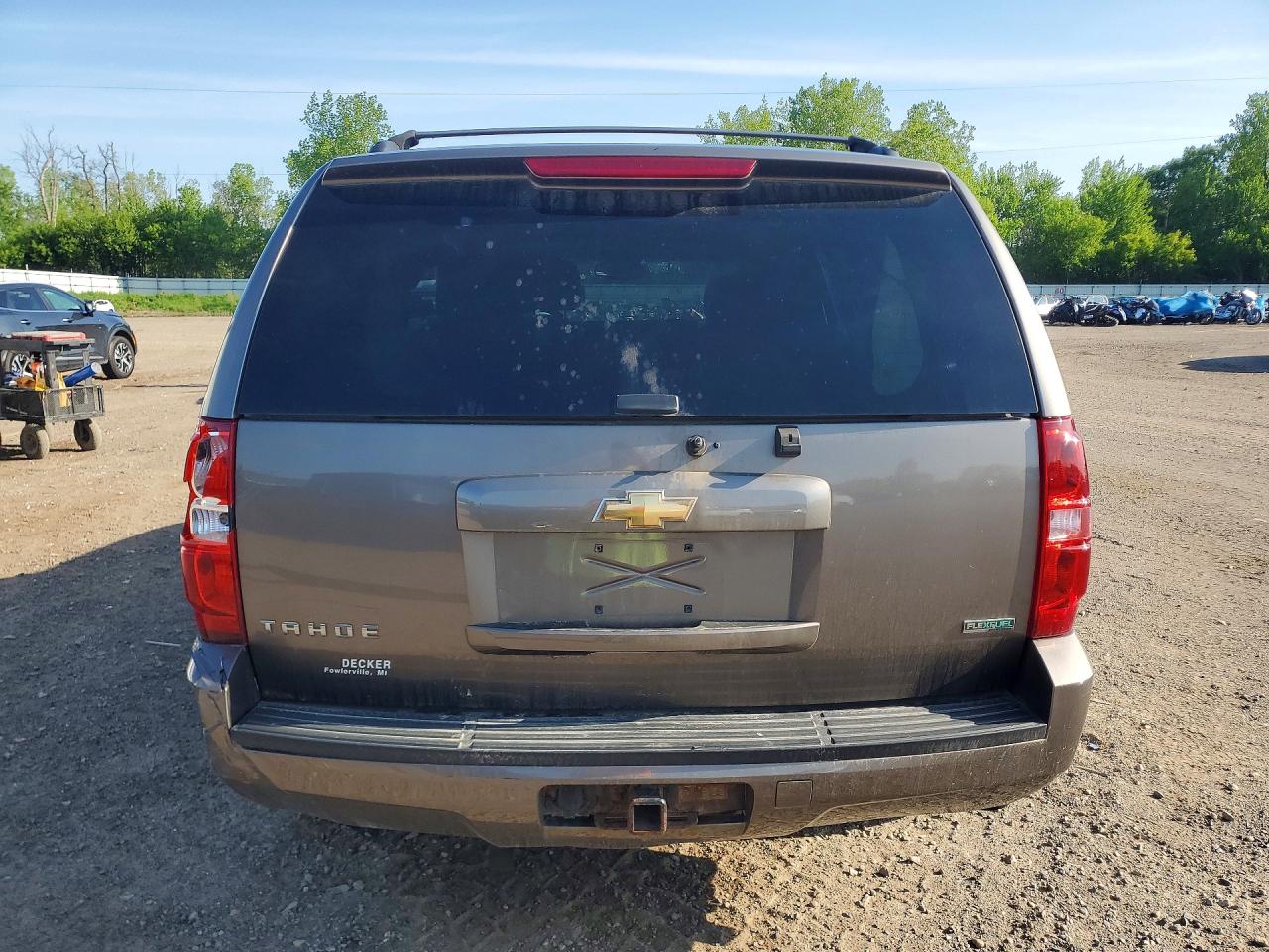 Chevrolet Tahoe C1500 Ls