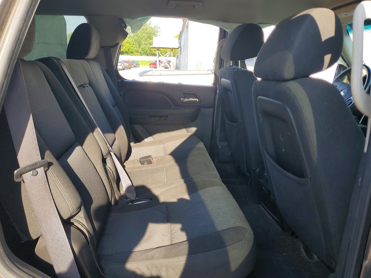Chevrolet Tahoe C1500 Ls