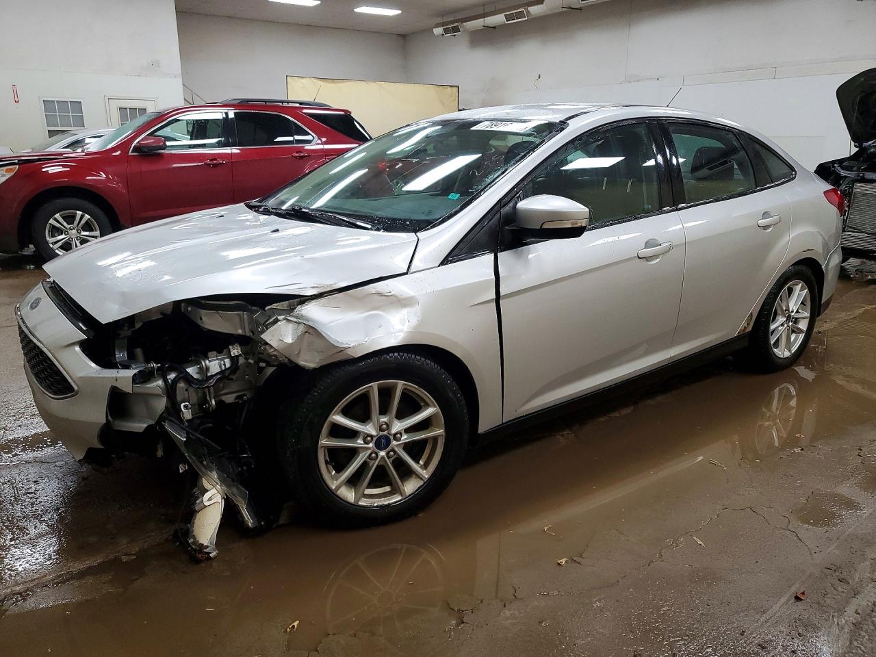 Salvage Ford Focus Image