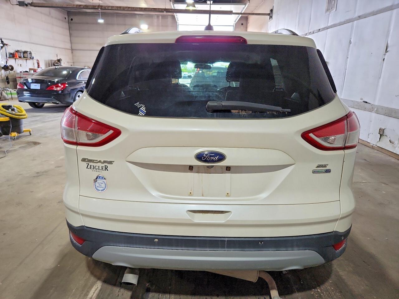 Ford Escape Se