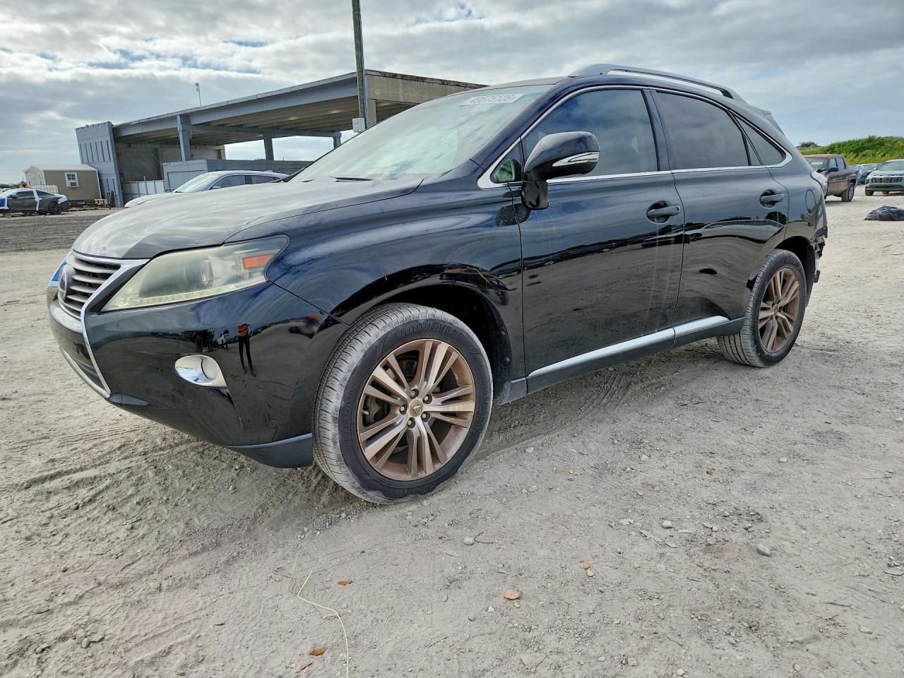 Salvage Lexus RX Image