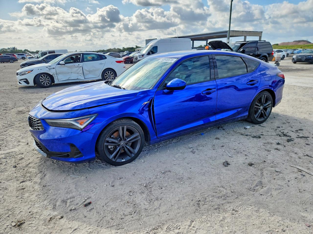Salvage Acura Integra Image