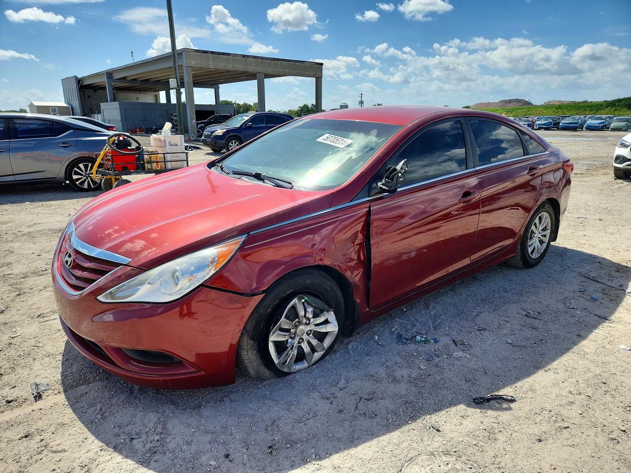 Salvage Hyundai SONATA Image