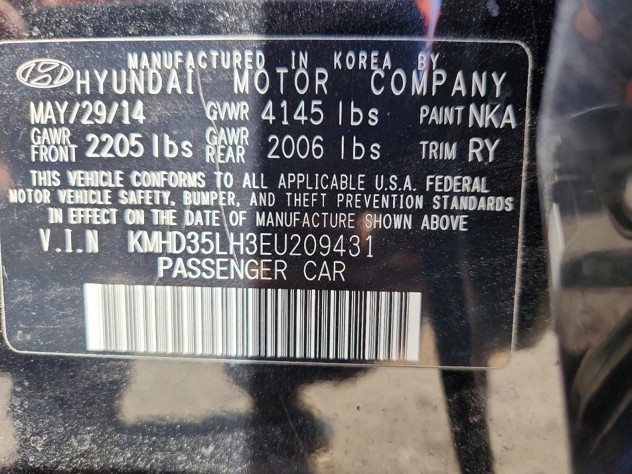 Hyundai ELANTRA Base