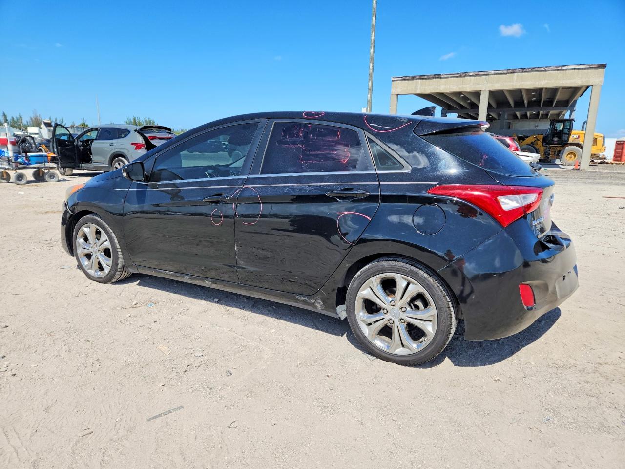 Hyundai ELANTRA Base