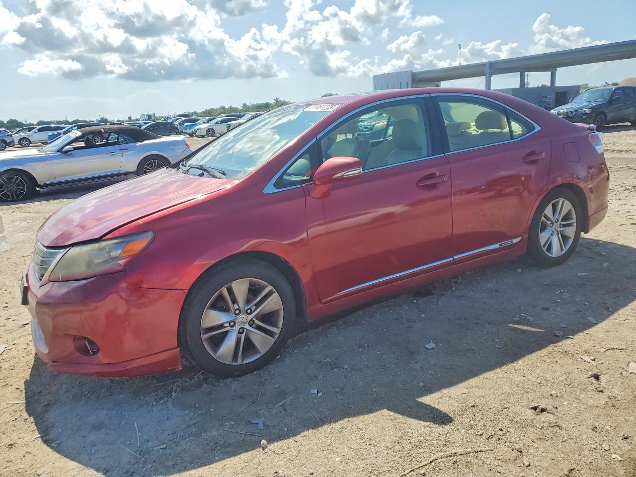 Salvage Lexus Hs Image