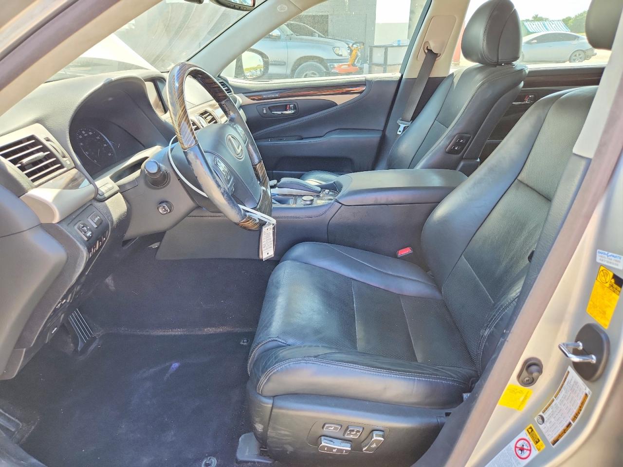 Lexus LS 460l