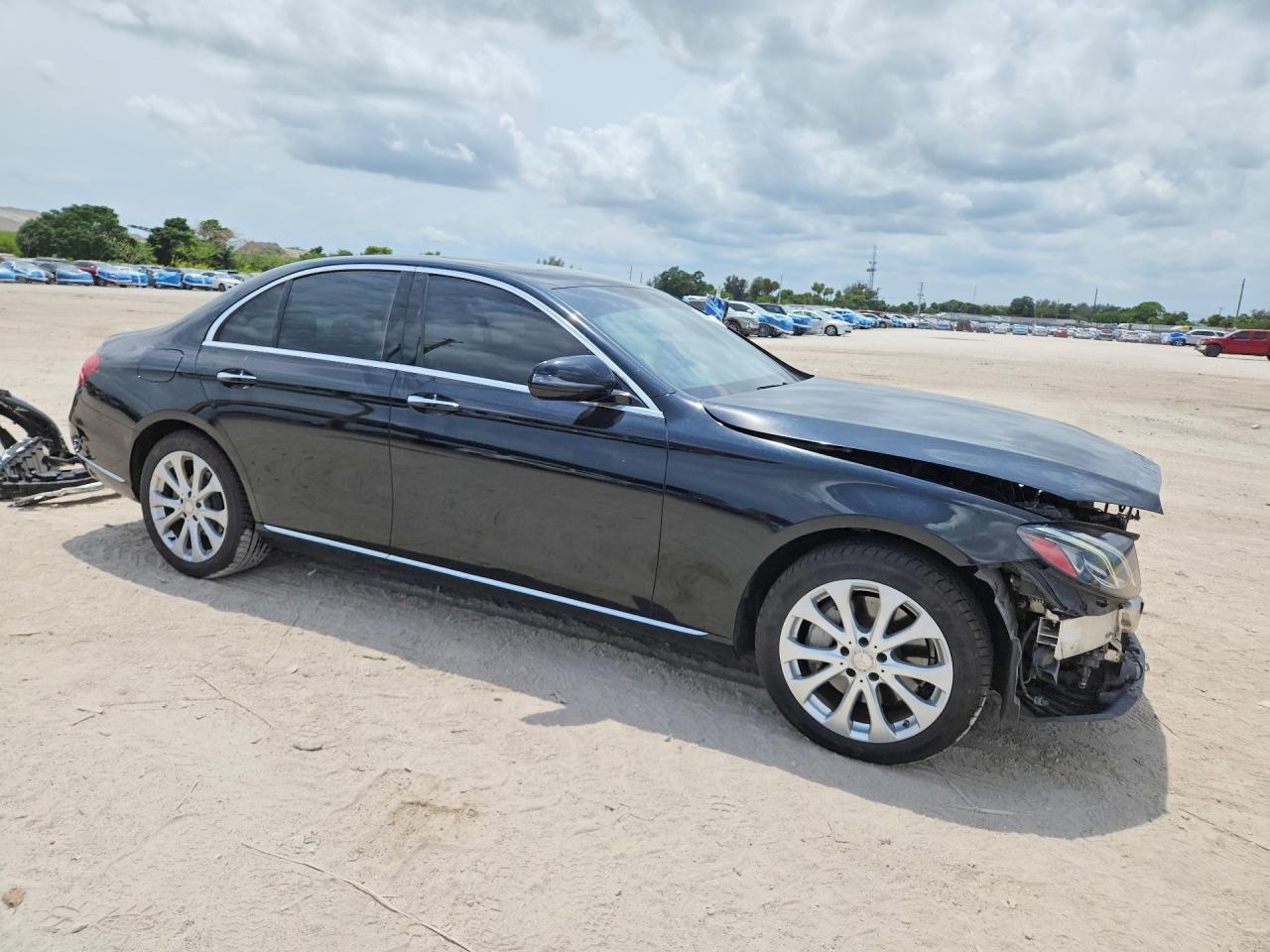 Mercedes-Benz E-Class 300