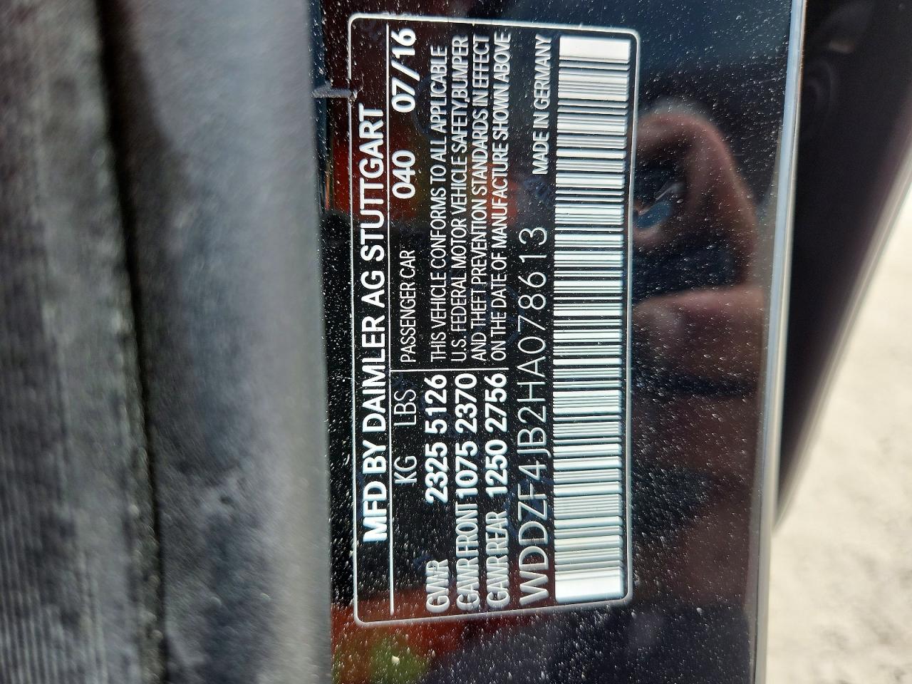 Mercedes-Benz E-Class 300