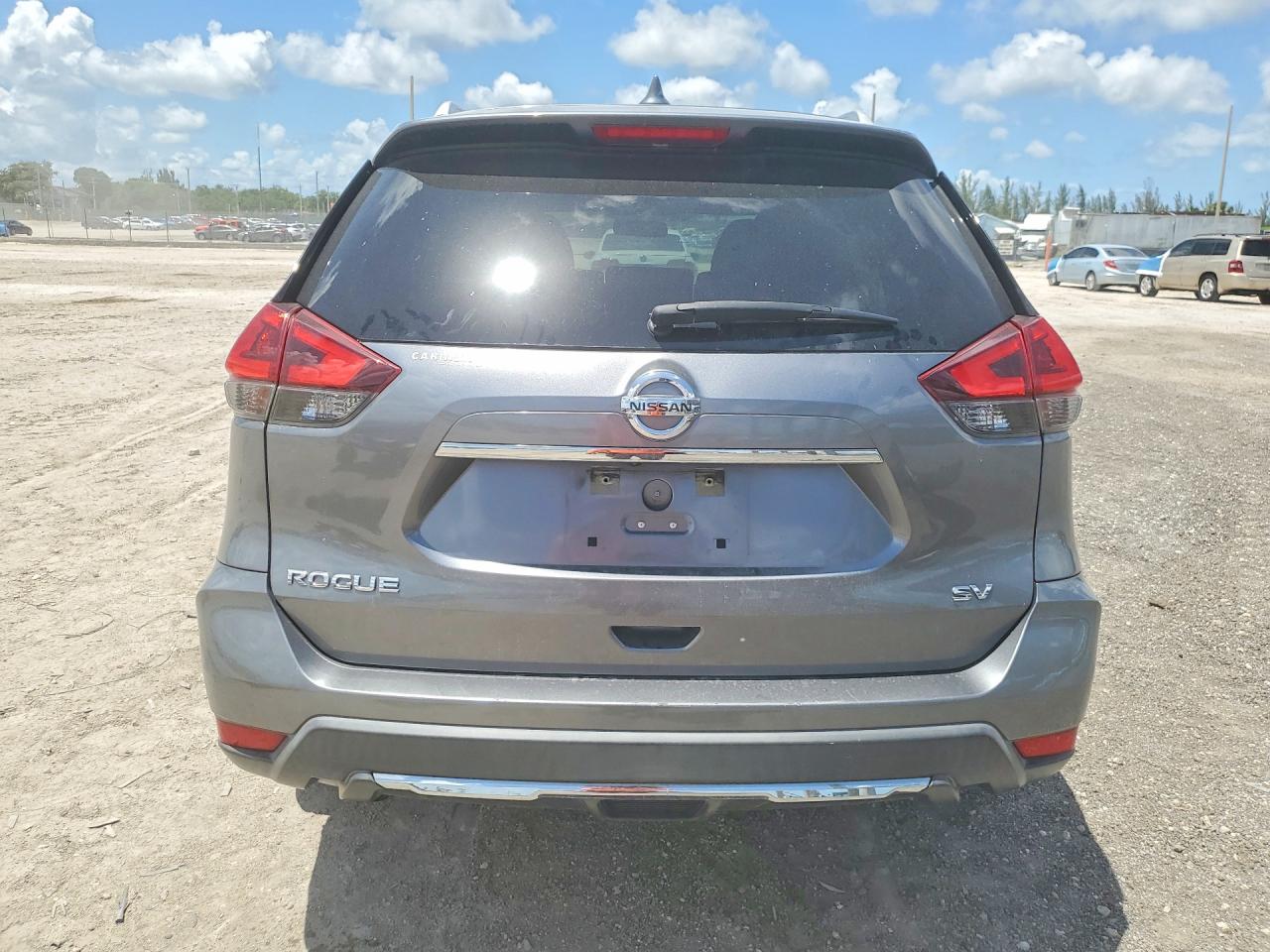 Nissan Rogue Sv