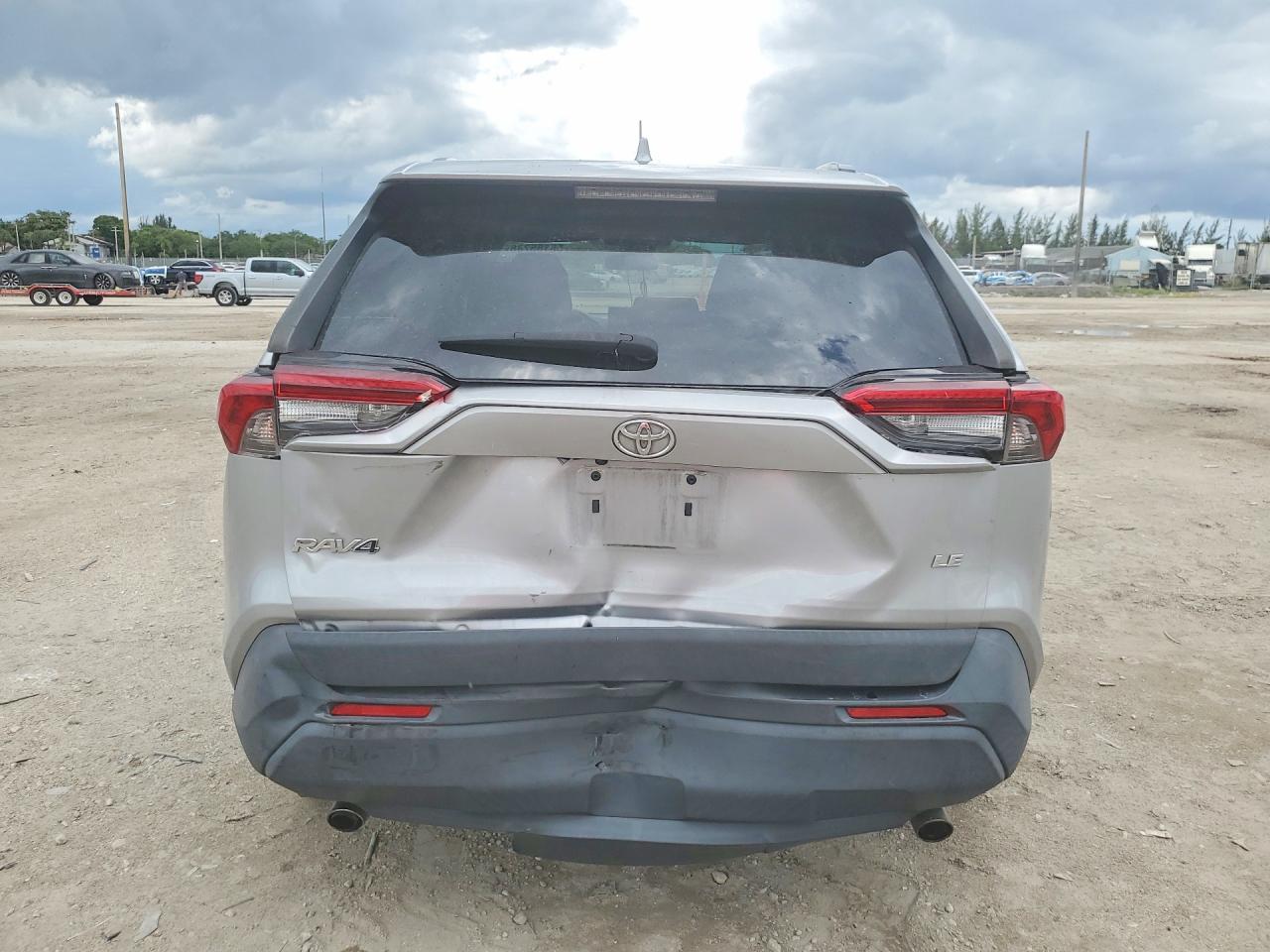 Toyota RAV4 Le