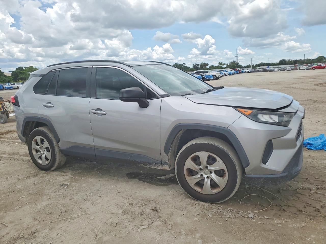 Toyota RAV4 Le