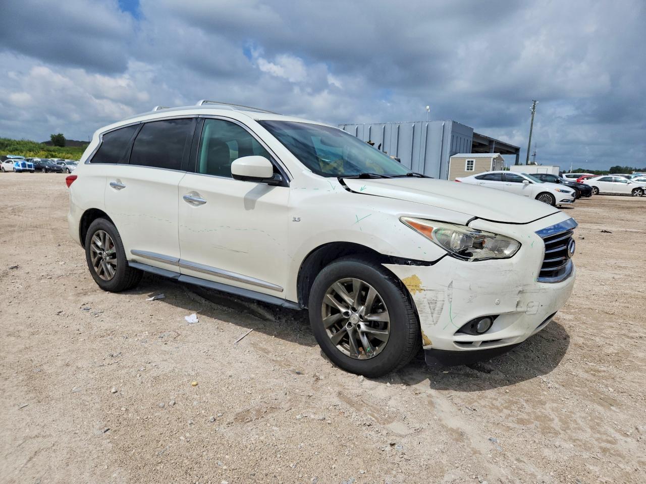 INFINITI Qx Base