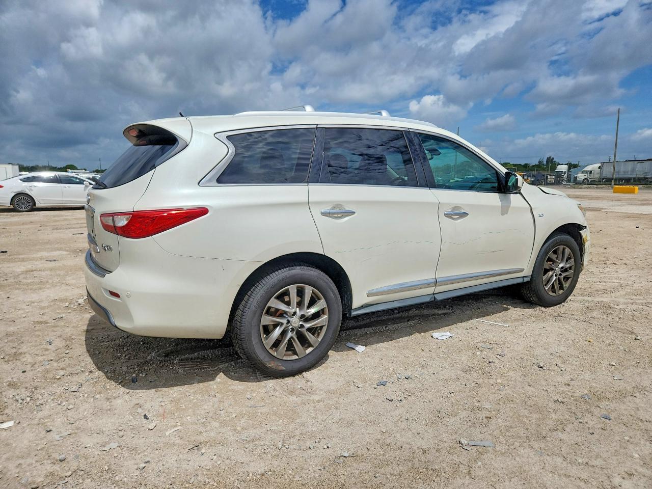 INFINITI Qx Base