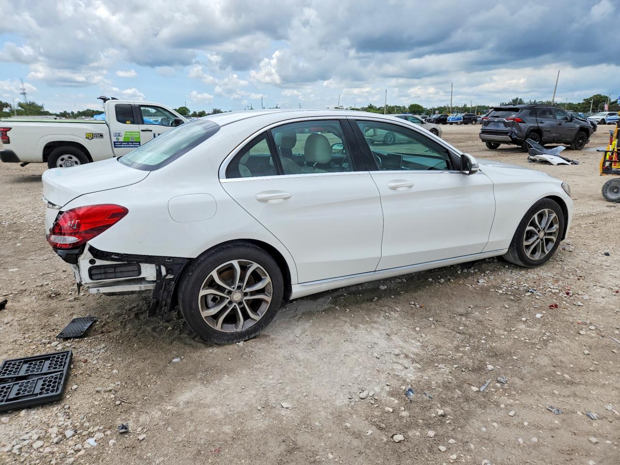 Mercedes-Benz C-Class 300