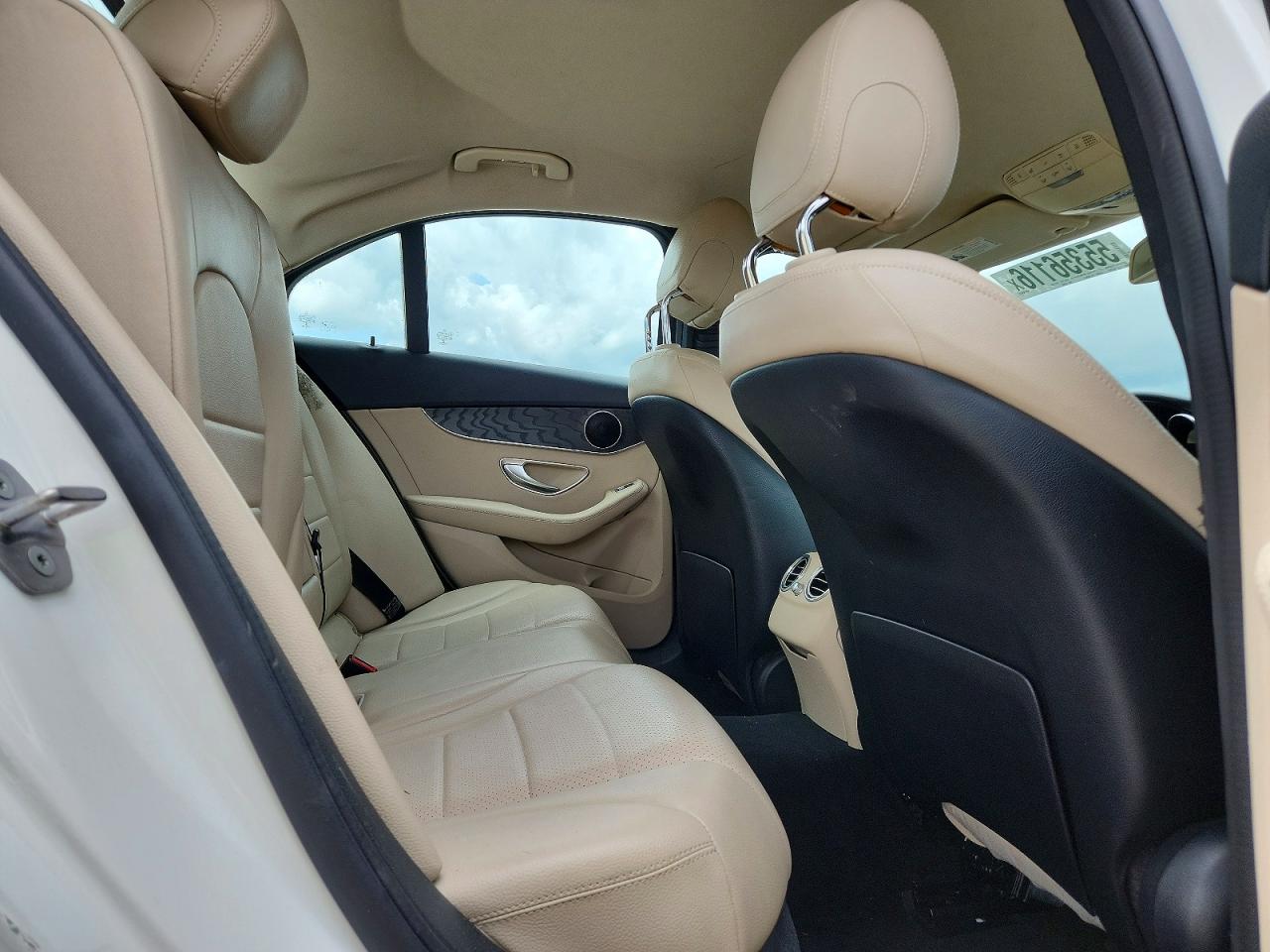 Mercedes-Benz C-Class 300