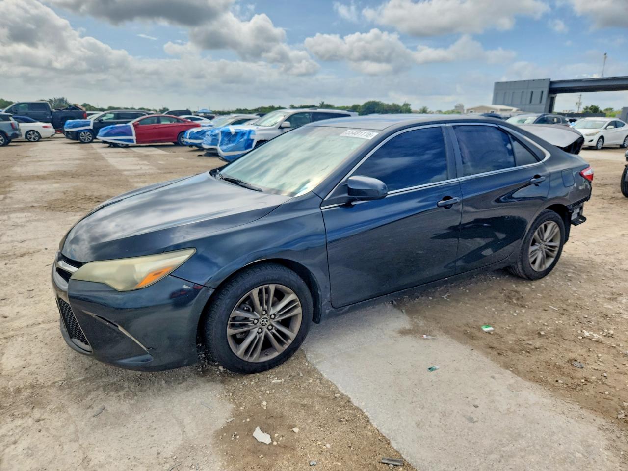 Salvage Toyota Camry Image
