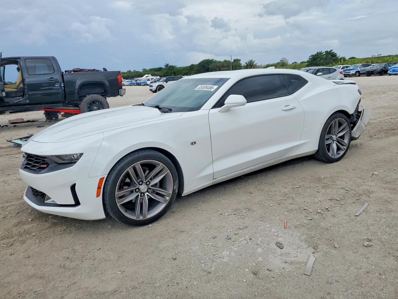 Salvage Chevrolet Camaro Image
