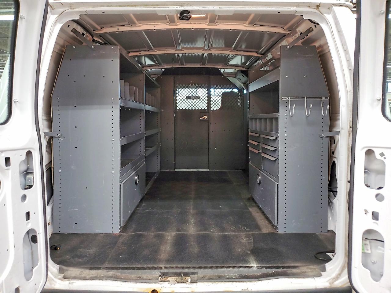 Ford Econoline E250 Van